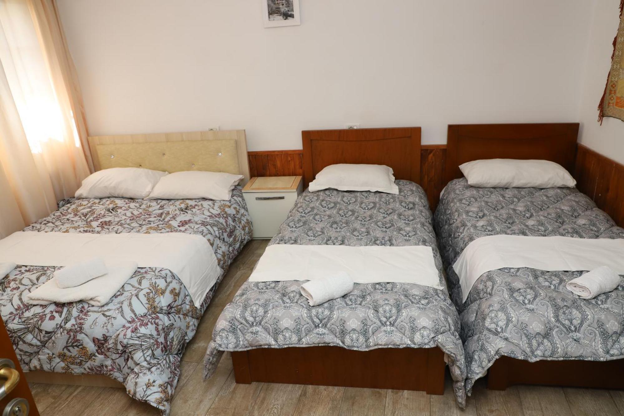 Elvi Aerd Apartment Berat Eksteriør bilde